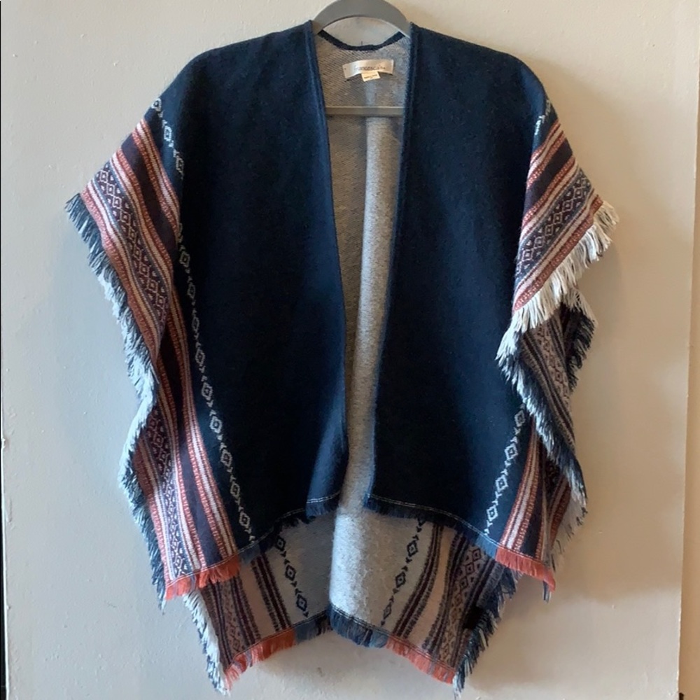 3/$30 ⭐️Francesca’s Pancho